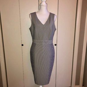 Black Label by Evan Picone Sleeveless Dress Womens 10 Used One Snag